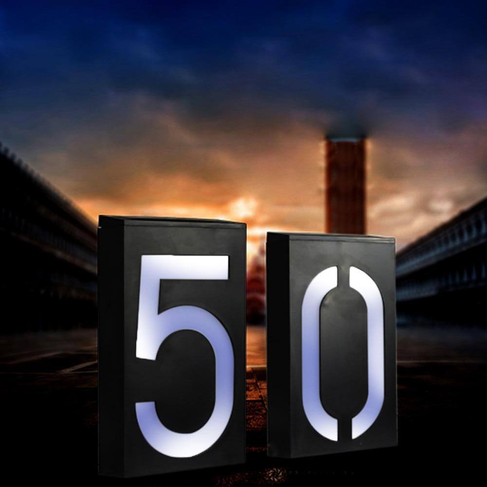 Solar Powered LED Light House Numbers - MaviGadget