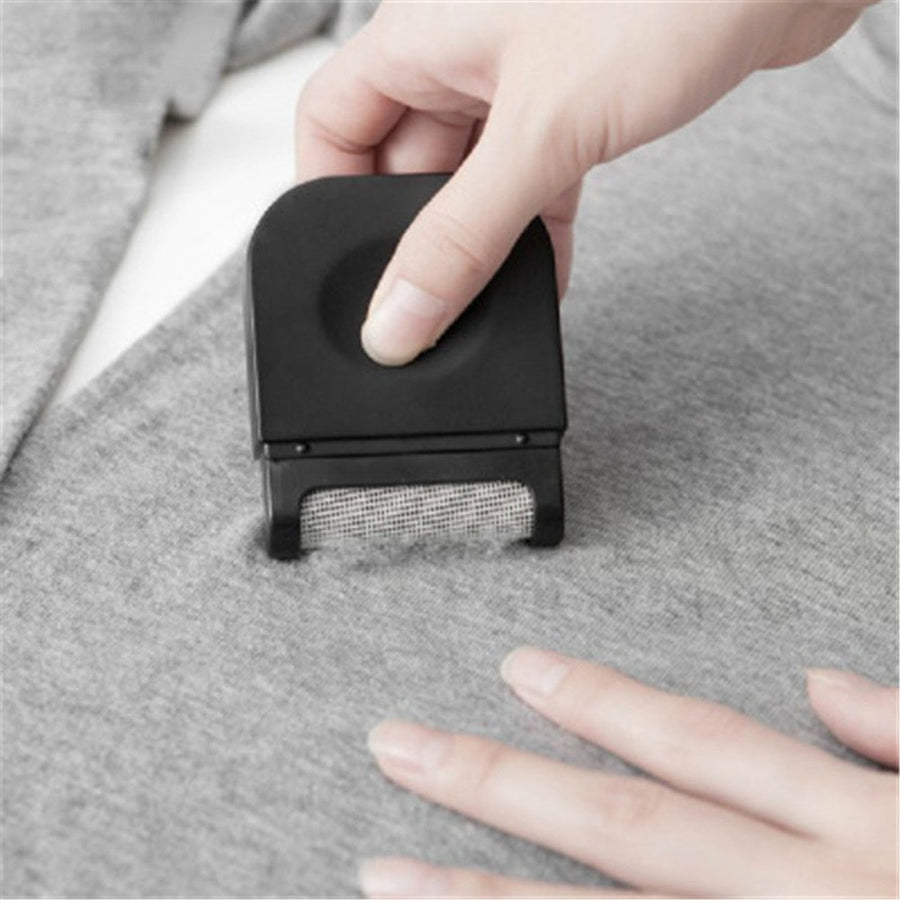 Portable Mini Easy Lint Remover - Image 0