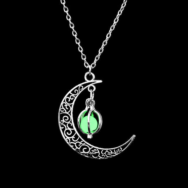 Luminous Moon Pendant Charming Necklace - Image 11