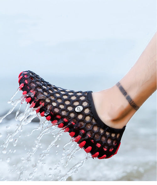 Unisex Light Durable Beach Slipper - Image 0