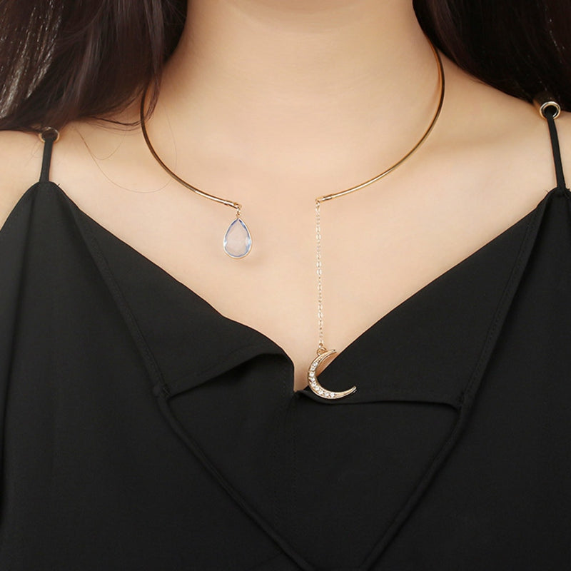 Moon Love Pendant Necklace - Image 2