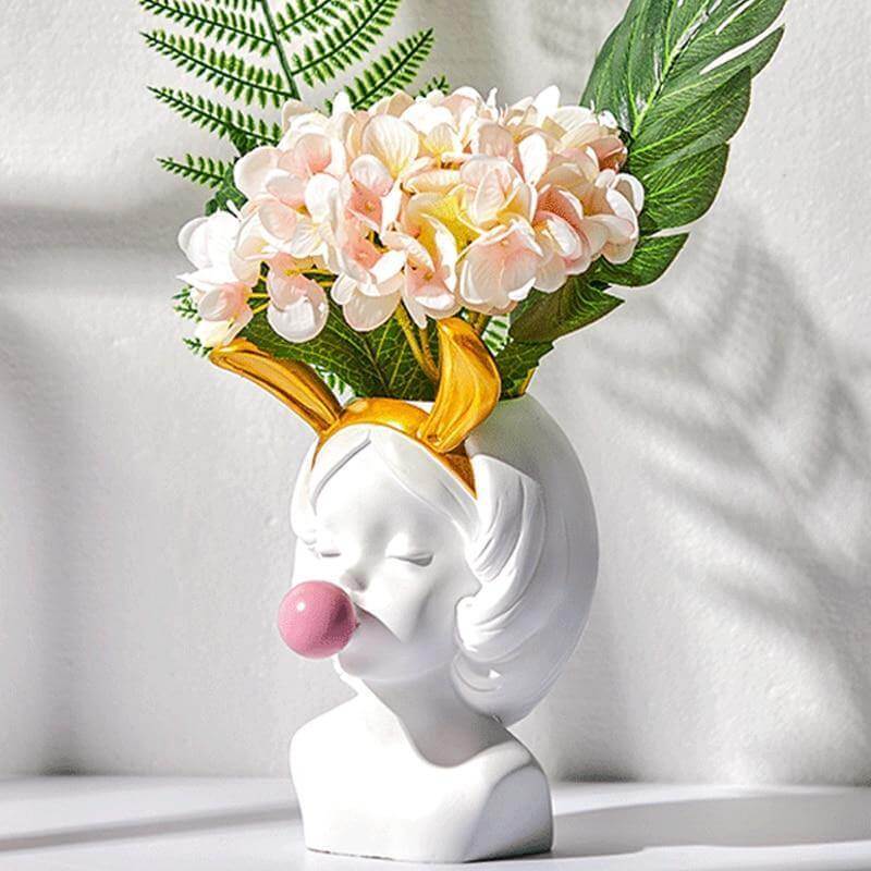 Creative Nordic Buble Gum Woman Vase - Image 0