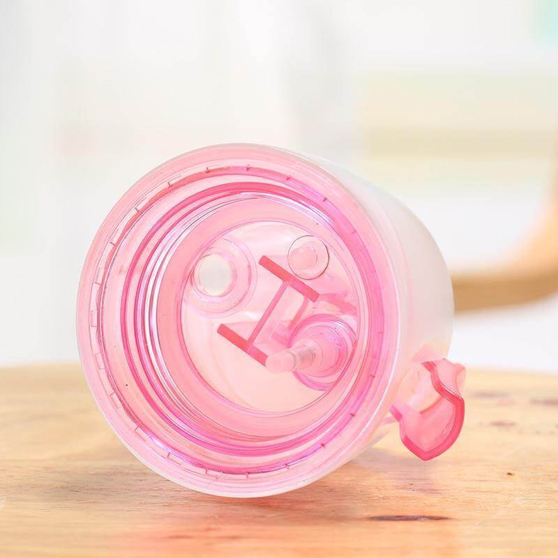 Creative Cool Summer Spraying Bottle Water - Image 4