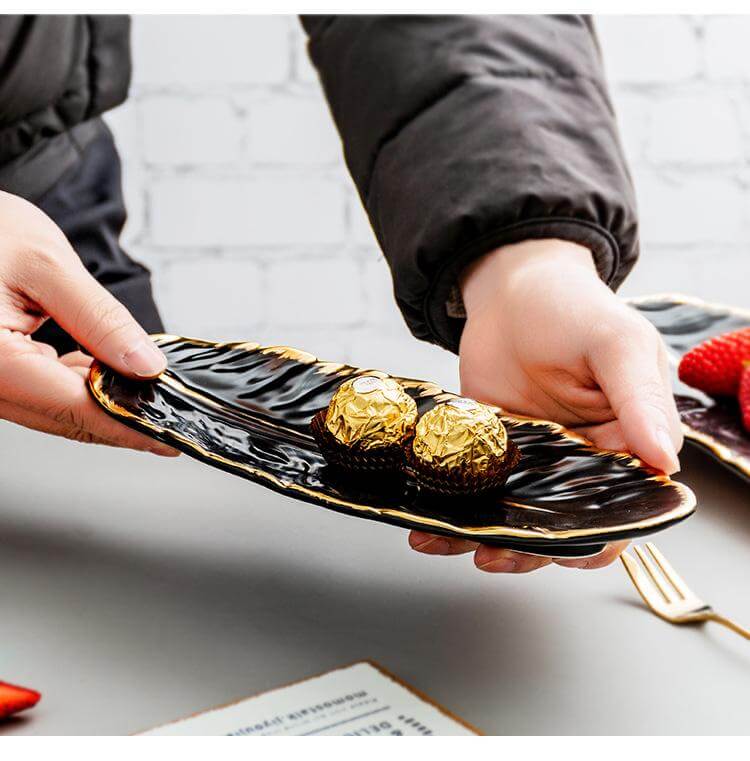 Creative Gold Color Ceramic Plate Set - Image 12