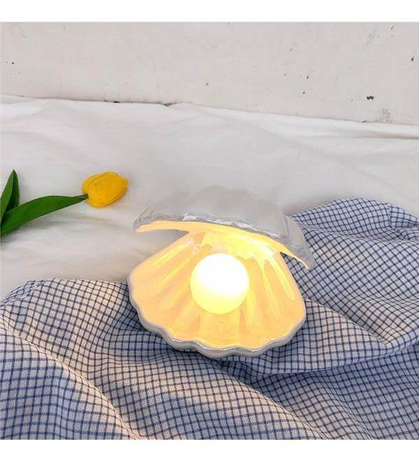 Portable Pearl in Shell Night Light - Image 4