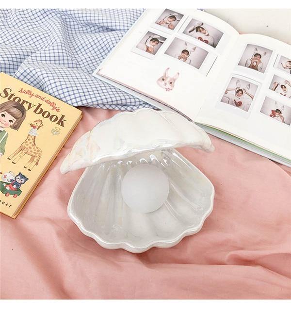 Portable Pearl in Shell Night Light - Image 3