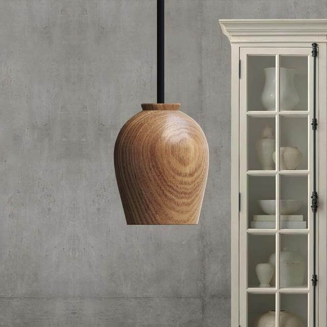 European Retro Chandelier - Image 1