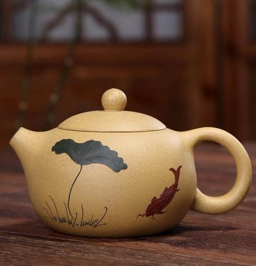 Vintage Artsy Teapot - Image 0