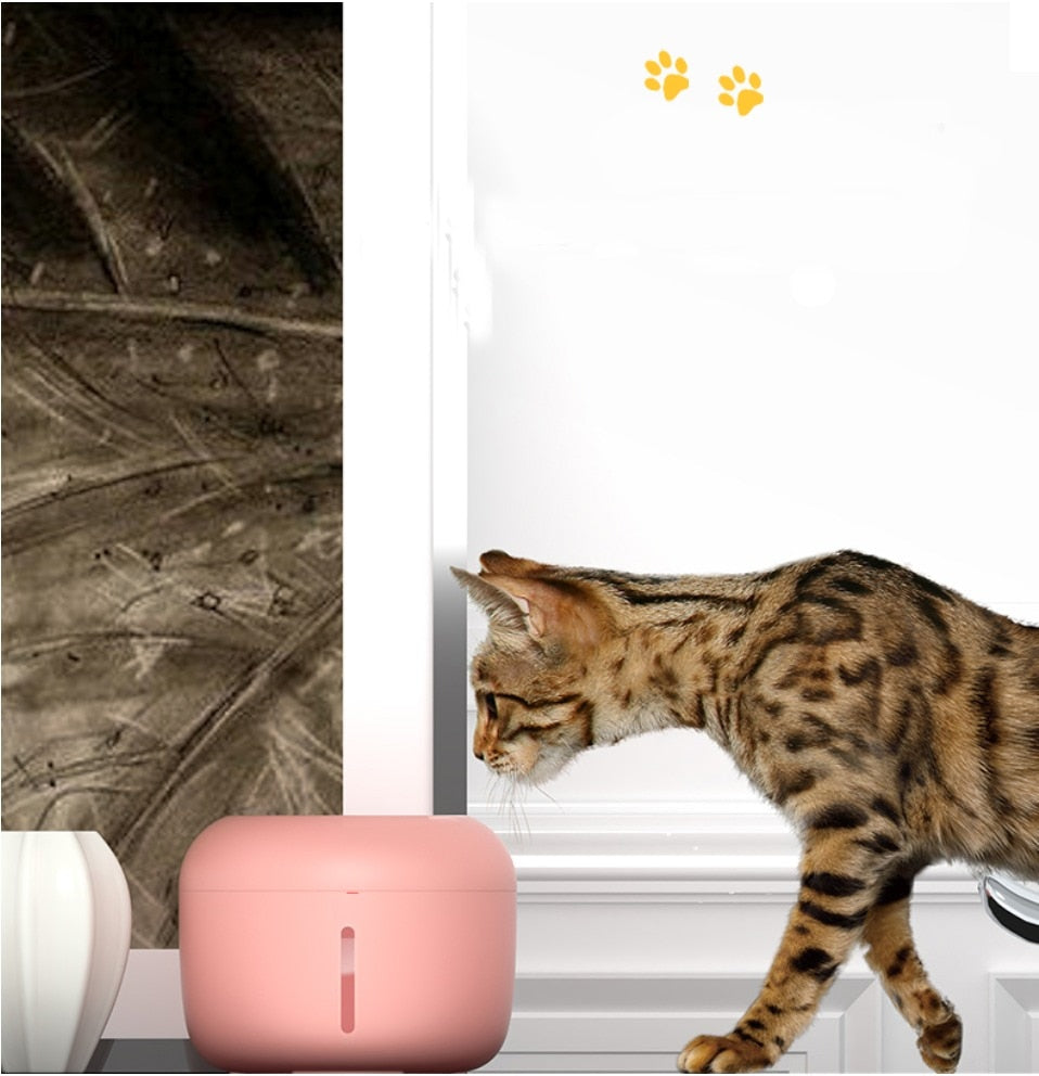 Mini Cat Fountain Electric Water Dispenser