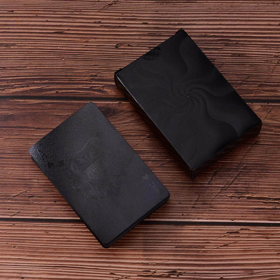 Elegant Black Diamond Poker Cards - Image 3