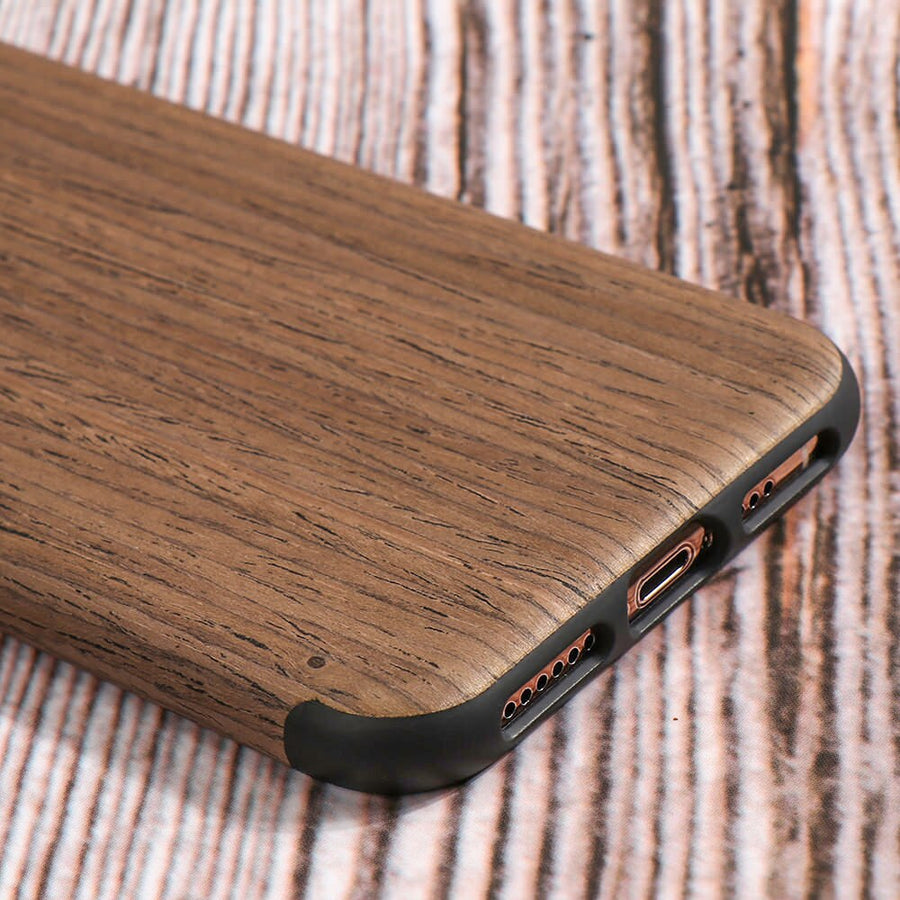 Retro Case Wood pattern For iPhone Models - Image 2