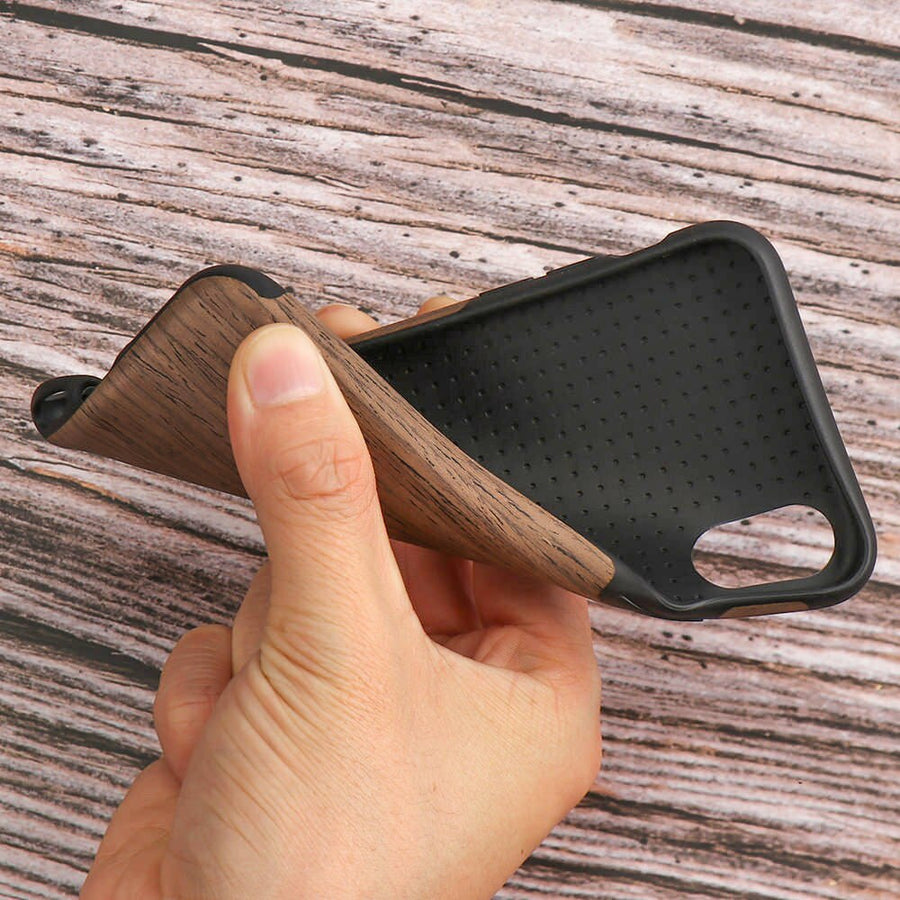 Retro Case Wood pattern For iPhone Models - Image 4