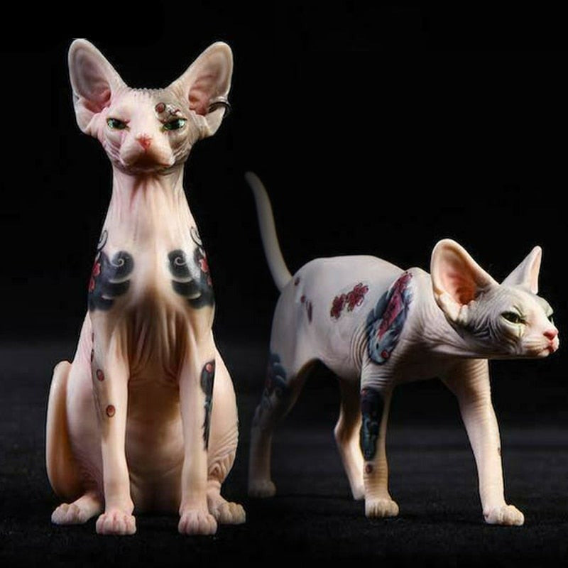 Decorative Tattooed Hairless Cat Figurine - Image 0