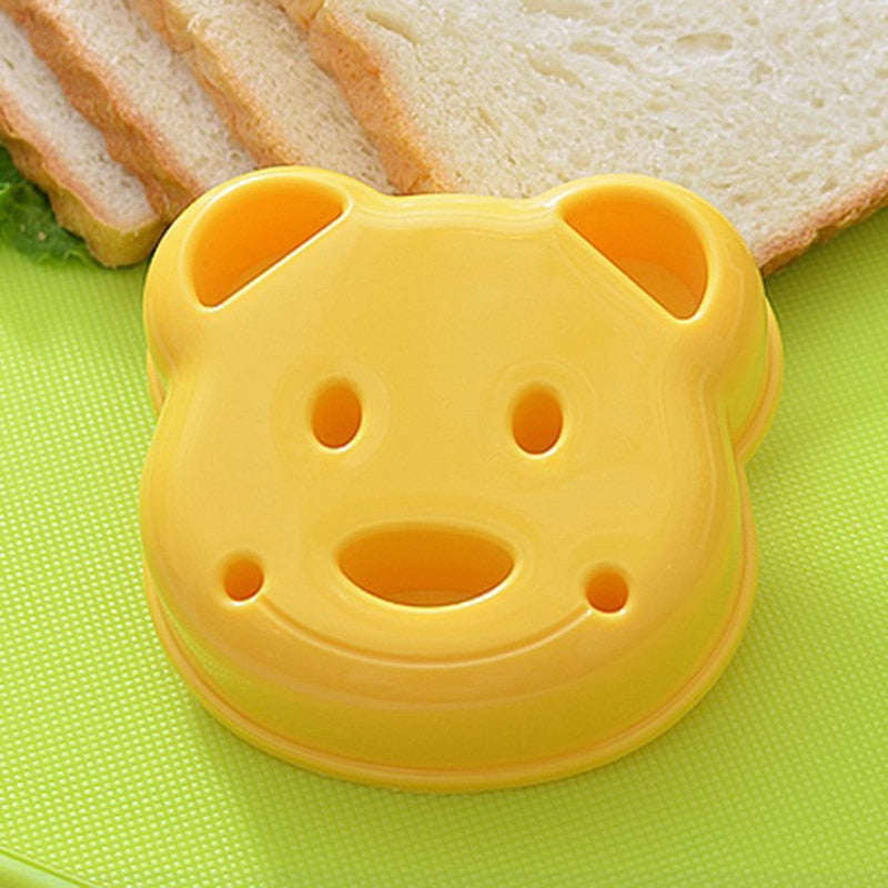 Little Bear Shape Sandwich Mold