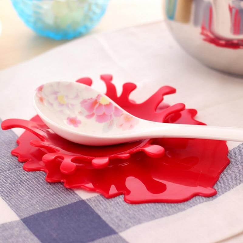 Splashing Tomato Sauce Spoon Holder - Image 7