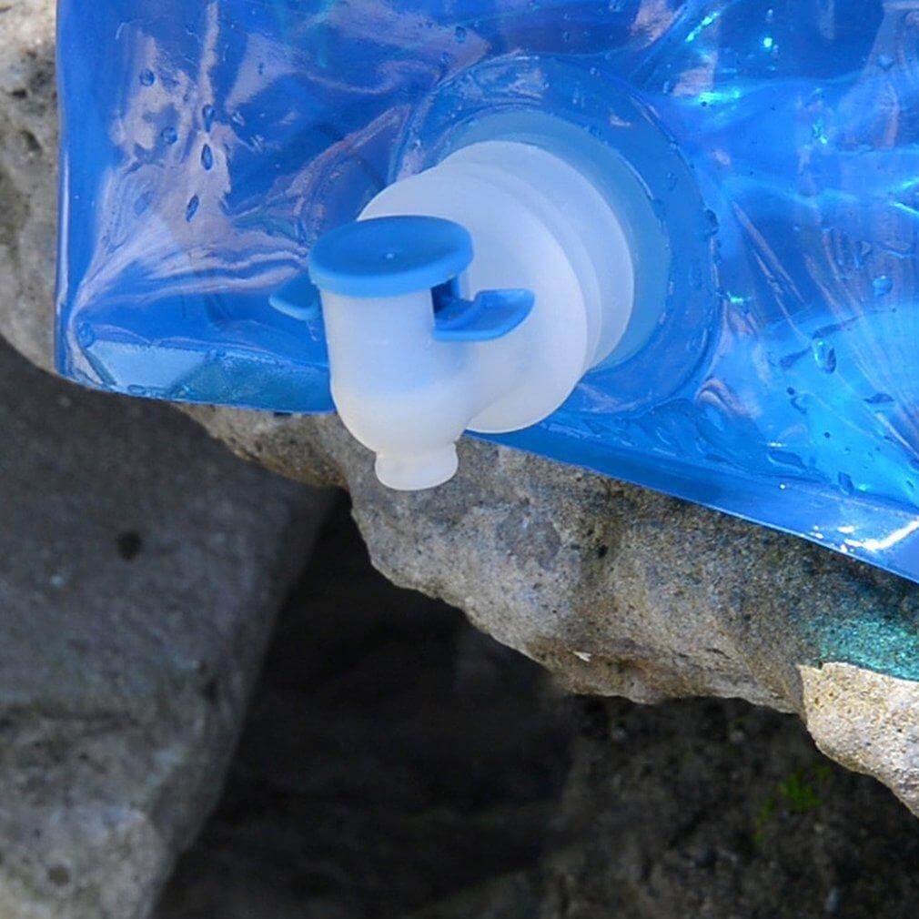 Foldable Outdoor Water Bag With Faucet - MaviGadget