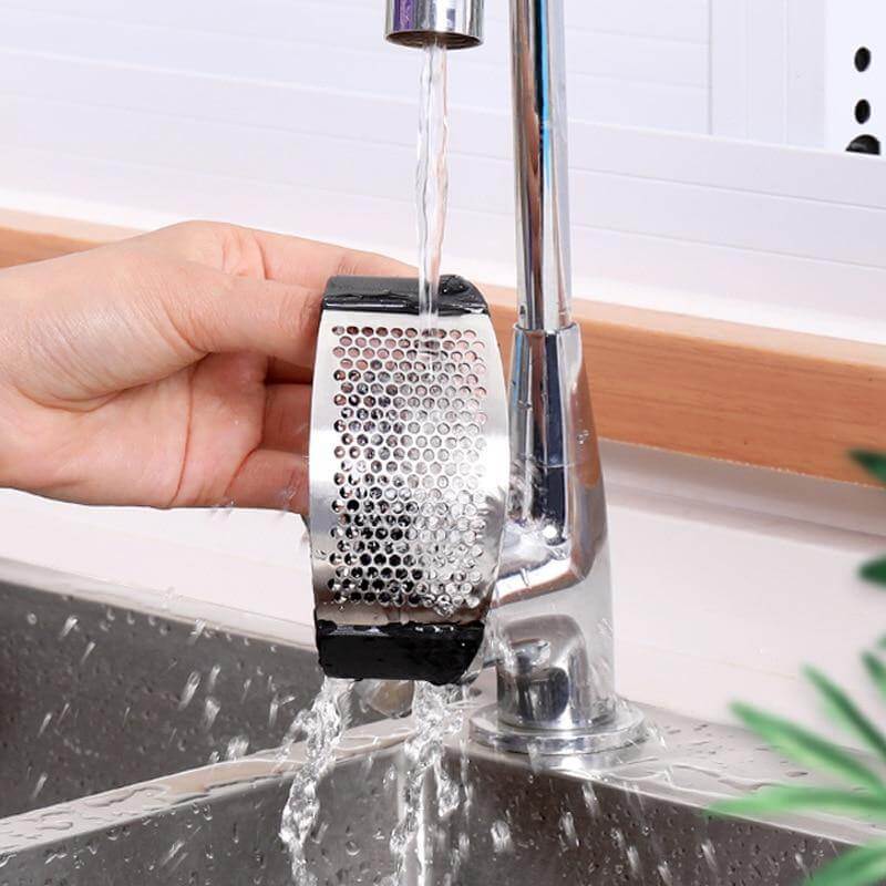 Stainless Steel Manual Garlic Press Tool - Image 5