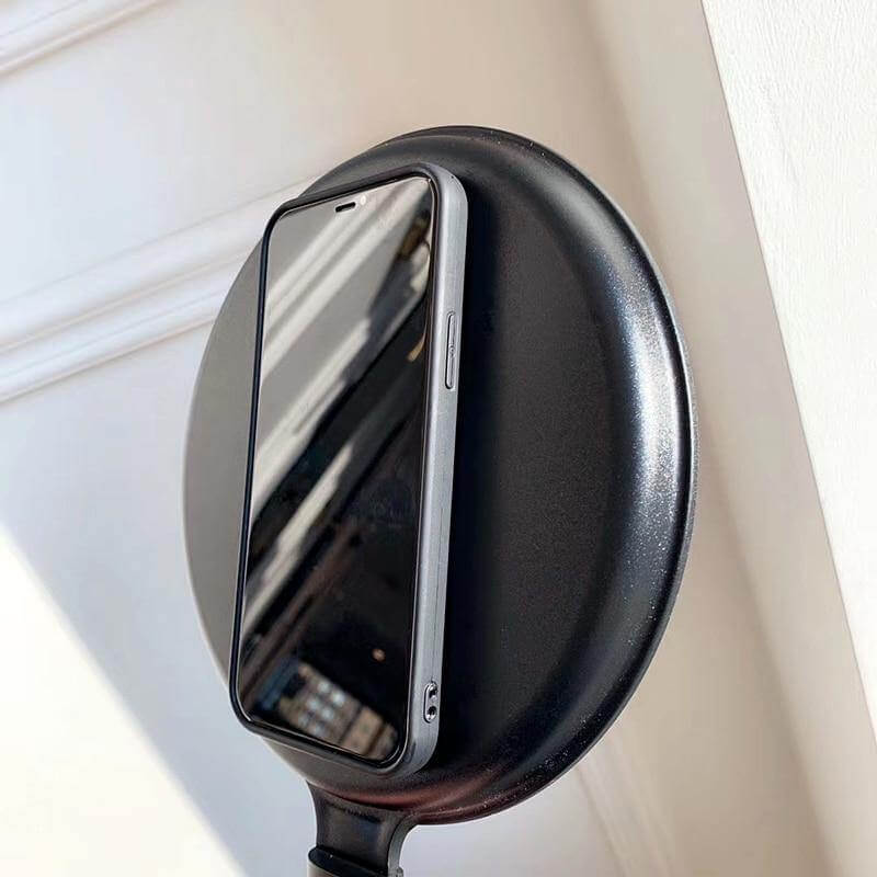 3D Smooth Pan Shape Case for iPhone - Image 4