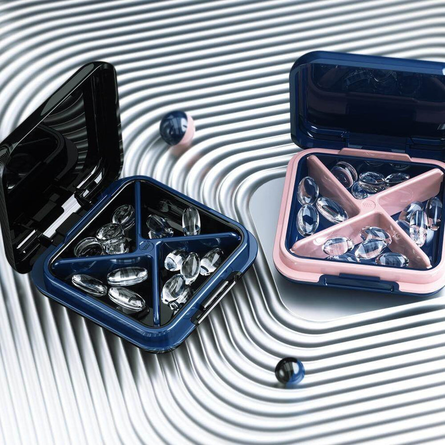 4-Grid Capsule Pill Box Travel Organizer - Image 10