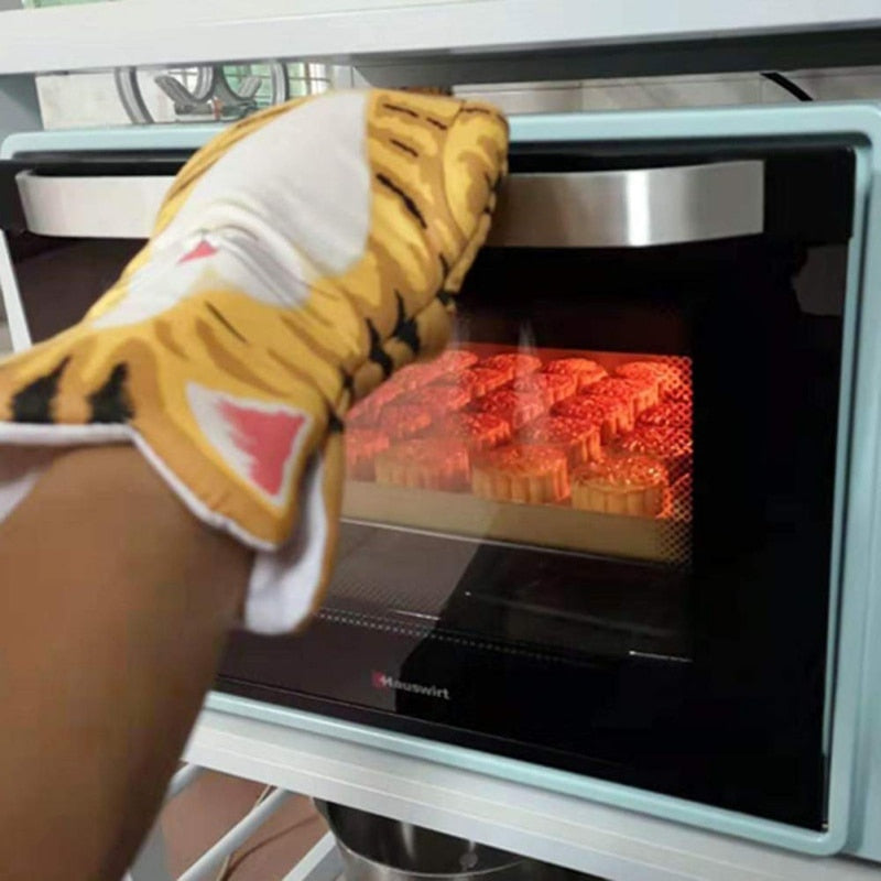 Cute Cat Paws Oven Mitts - Image 2