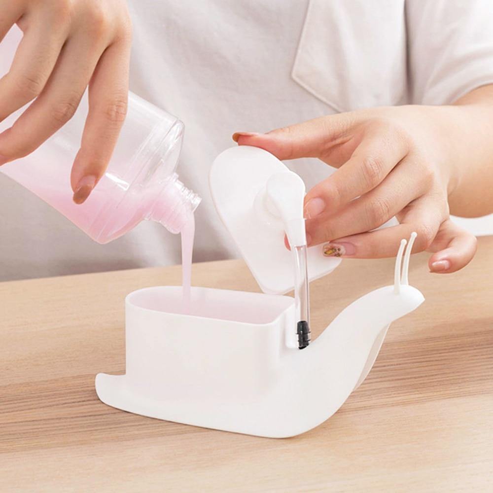 Portable Snail Shaped Liquid Soap Dispenser - MaviGadget