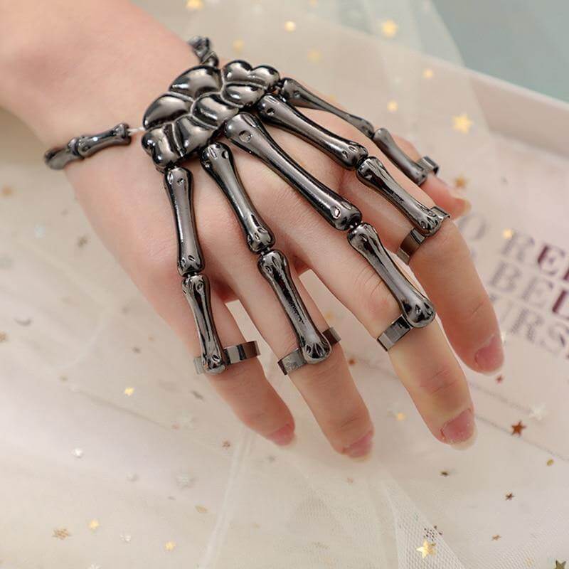 Skeleton Punk Halloween Finger Bracelet - Image 0