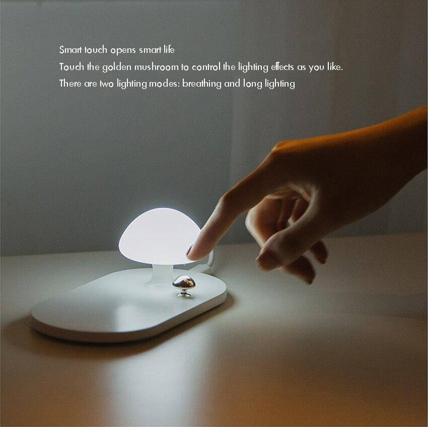 Mushroom USB Wireless Charging Night Light - Image 2