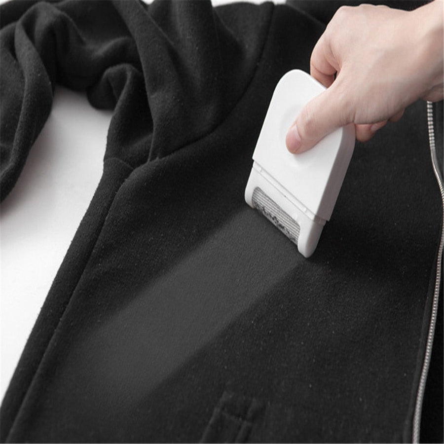 Portable Mini Easy Lint Remover - Image 2