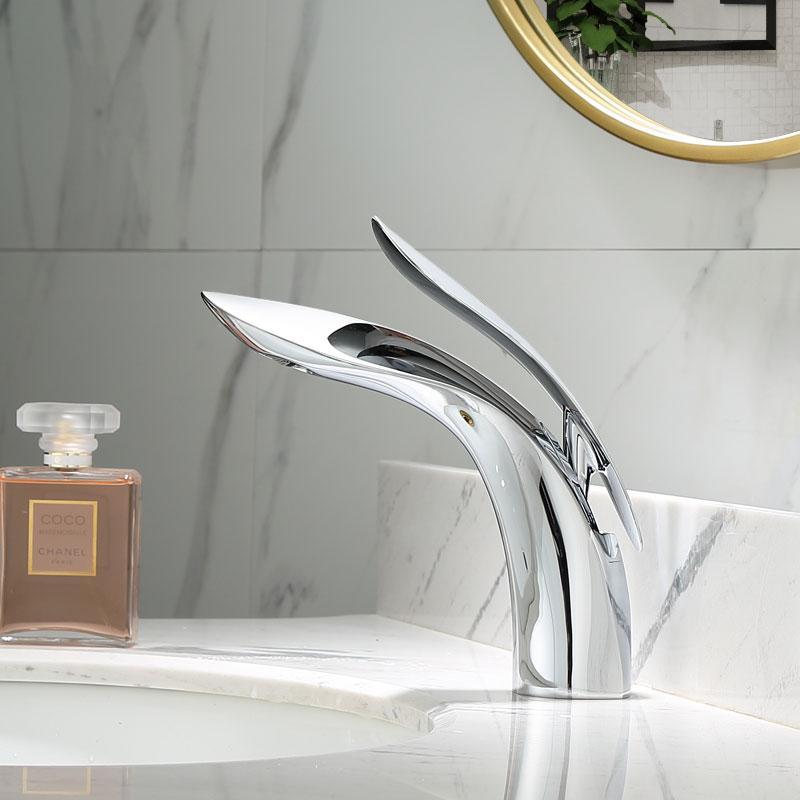 Luxury Elegant Waterfall Faucet - Image 7