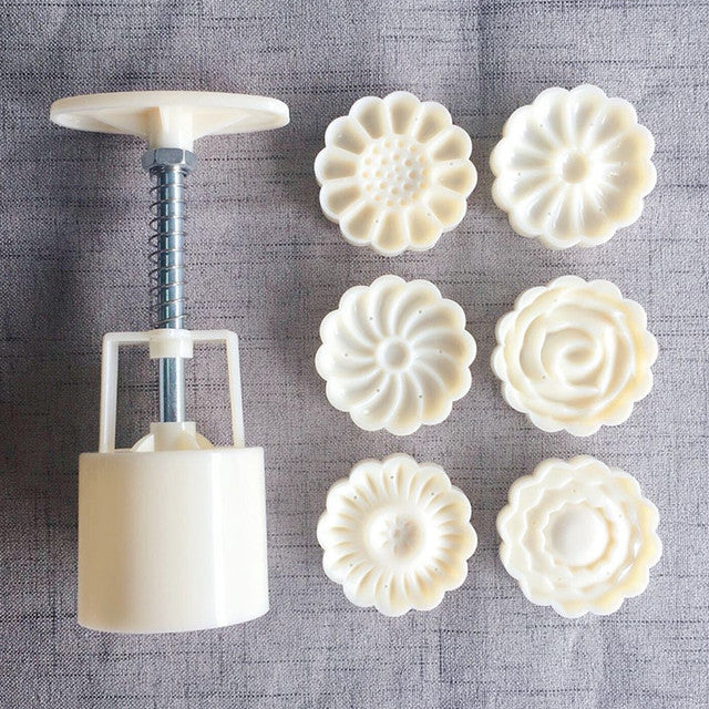 DIY Flower Shape Cookie Cutter