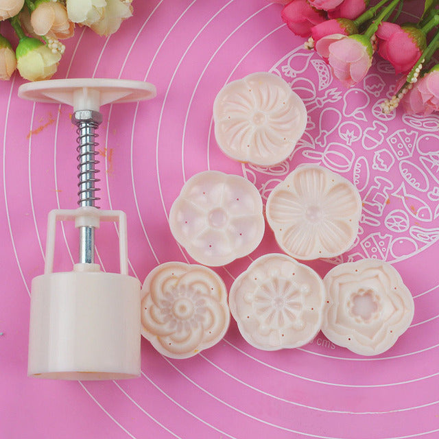 DIY Flower Shape Cookie Cutter