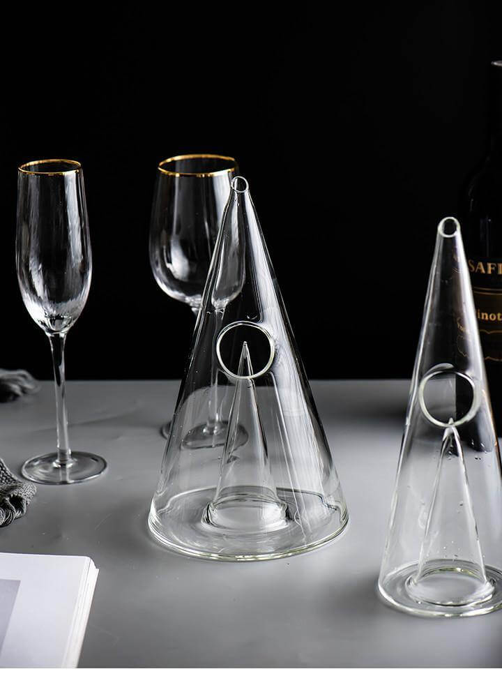 Creative Pyramid Glass Wine Decanter - Image 3