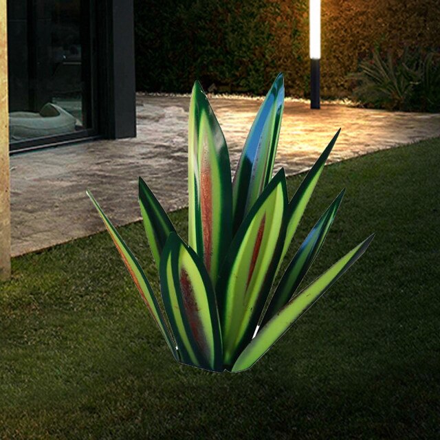Metal Decorative Outdoor Cactus - Image 1