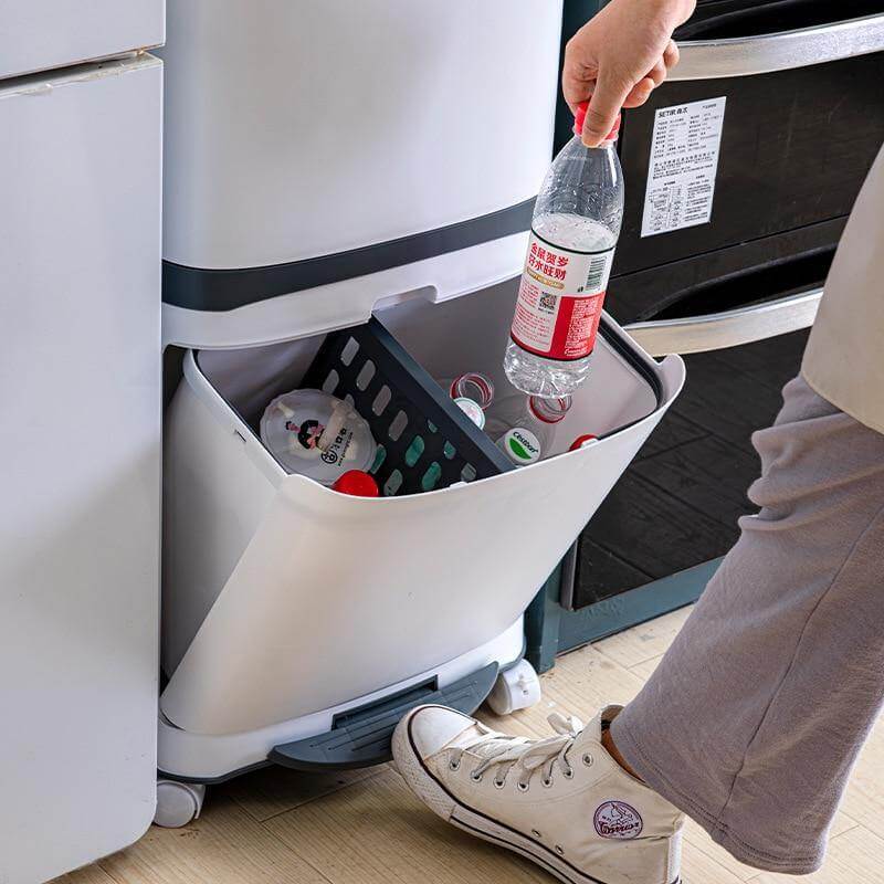 Large Double-Layer Garbage Can with Wheel