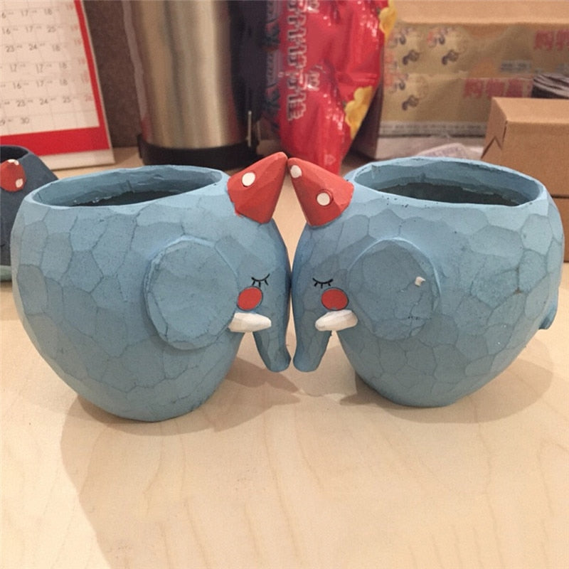 Whale Decorative Flower Vase - Image 2