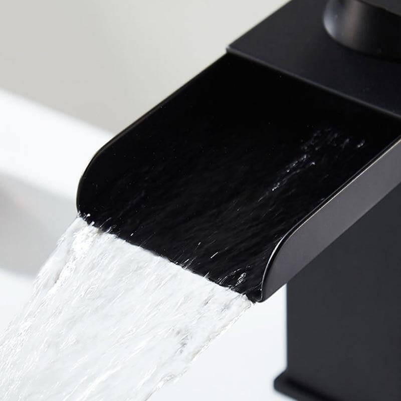Water Temperature Sensitive LED Bathroom Faucet - Image 6