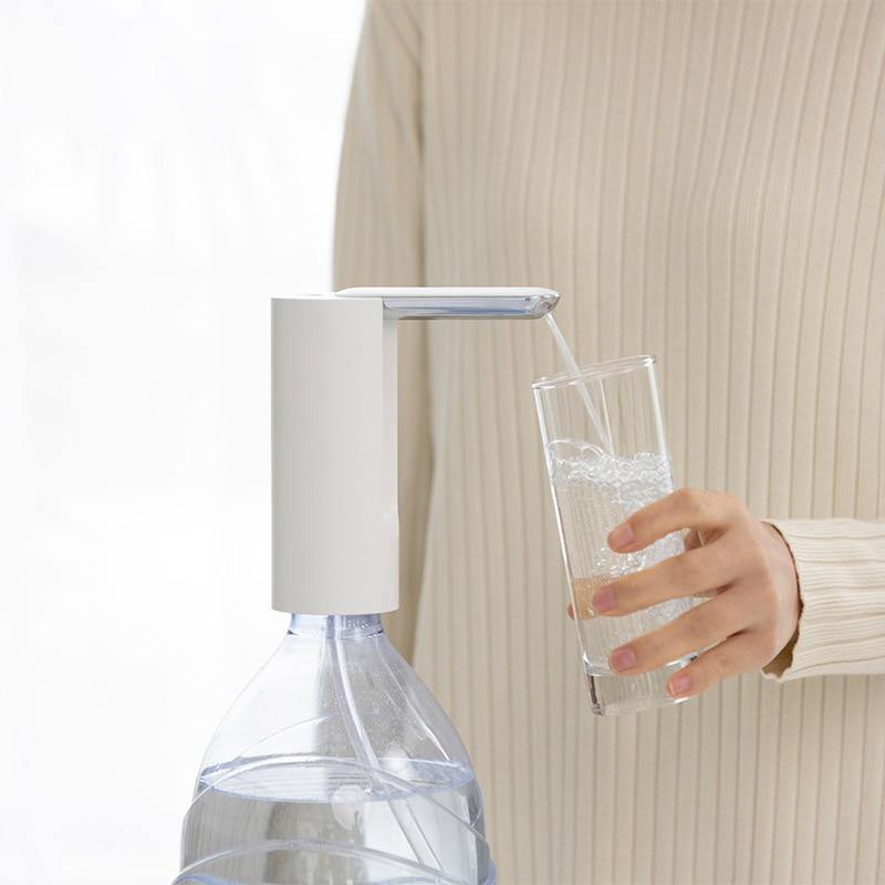 USB Mini Automatic Foldable Water Dispenser - Image 1
