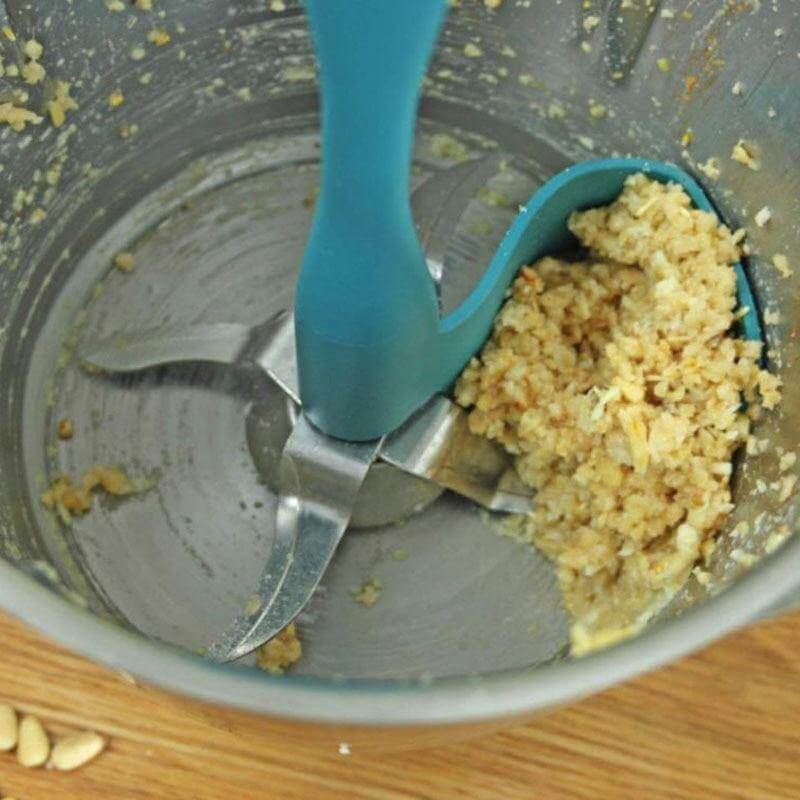 Rotating Blender Mixer Scooping Spatula - Image 2