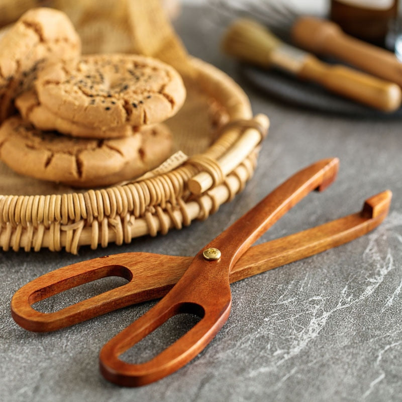 Creative Kitchen Wooden Tongs - Image 0