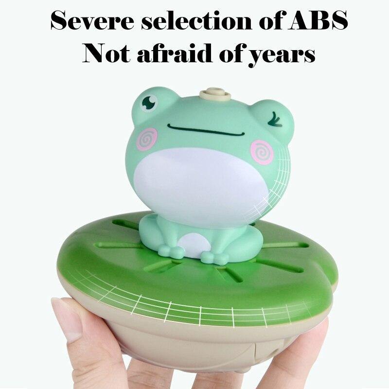 Floating Frog Rotating Sprinkler Toy - Image 8