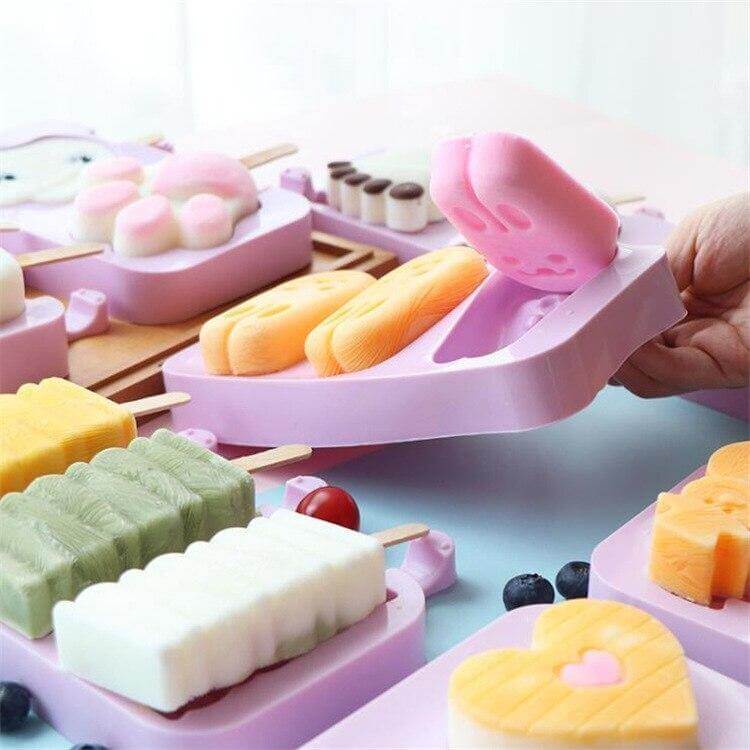Silicone Cartoon Homemade Ice Cream Molds - Image 1