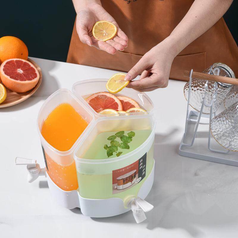 5200ML Rotating Multi Drink Dispenser - Image 10