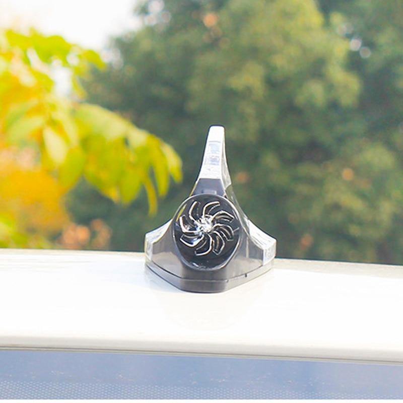 Universal Car Wind Powered Shark Light - Image 6