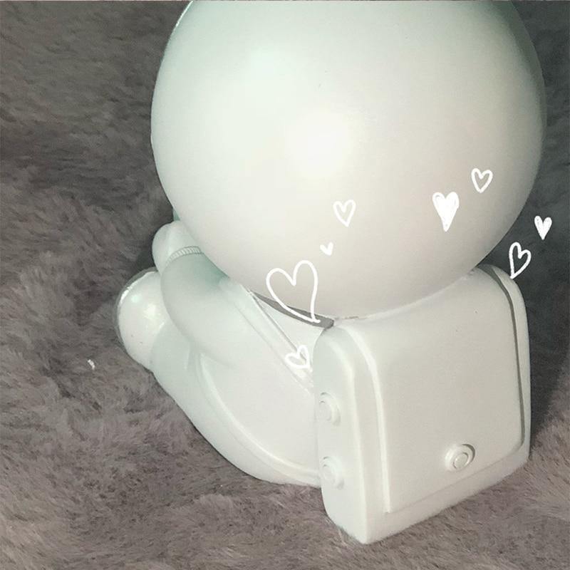 Astronaut Pet LED Night Light - Image 6