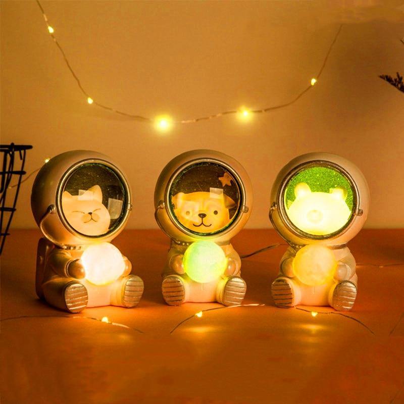 Astronaut Pet LED Night Light