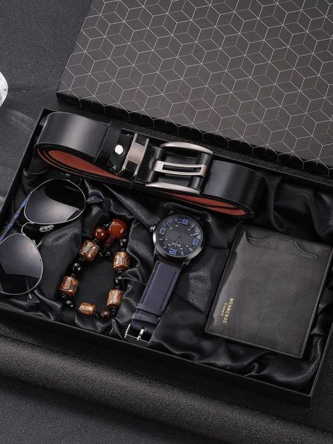 Elegant Men's Luxury Leather Gift Set - Image 2