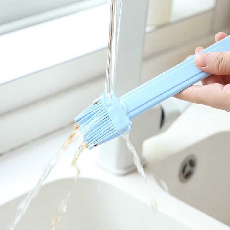 Multifunctional Oil Bottle Baking Brush - Image 8