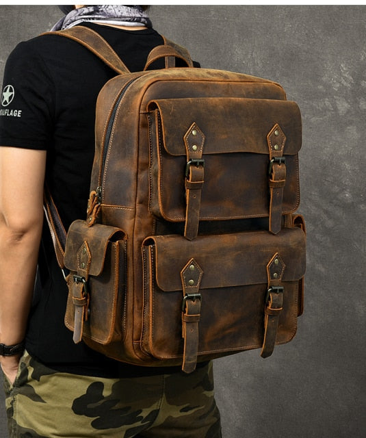 Large Capacity Leather Retro Men's Outdoor Backpack - Image 1