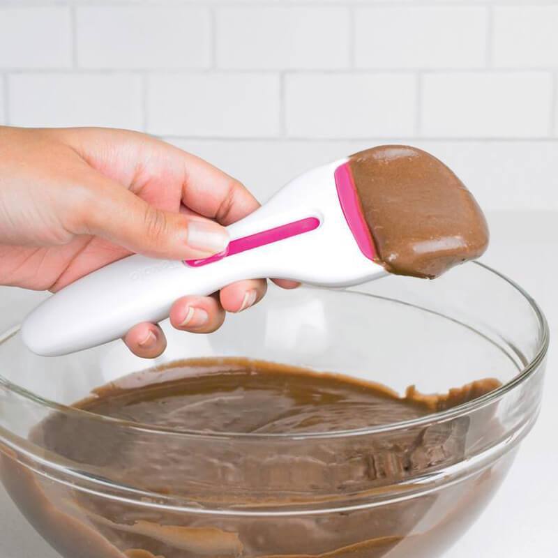 Non-Stick Cupcake Decoration Scoop