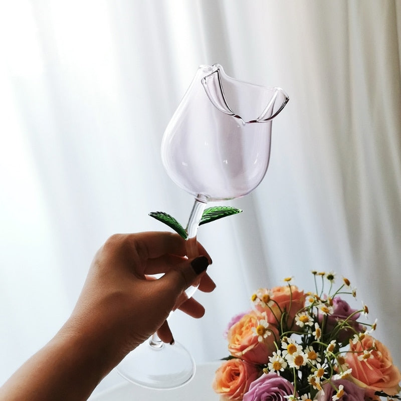 Rose Shape Elegant Wine Glass - Image 1